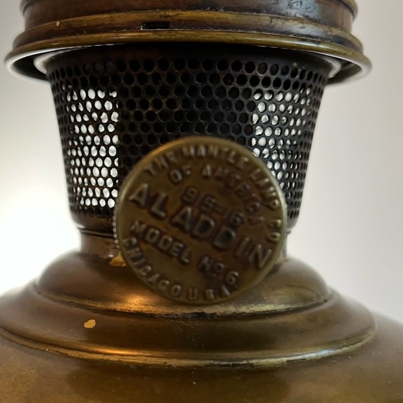 Aladdin Brass Kerosene Lamp 1919-1920 Beautiful!!!  Antique - Picture 10 of 10